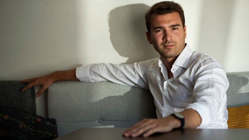 PET NA PET - Vuk Velebit: Trenirao sam tenis, a u jednom trenutku postao i profesionalac